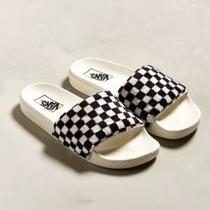 Vans Men's Sherpa (Furry) Checkered Slide Sandals - Black and White